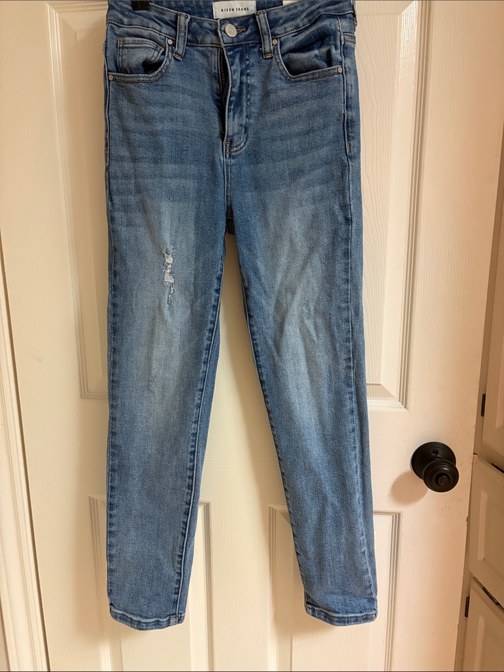 Light Blue Skinny Women's Jeans with Subtle Distress